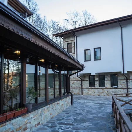 релакс Resort Rudozem